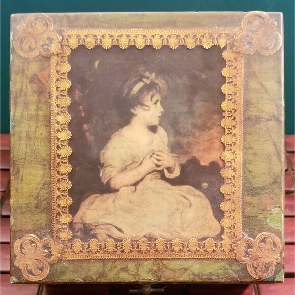 Victorian Style "Age Of Innocence" Decoupage  Trinket Box 6"x6"x3" - Picture 1 of 8